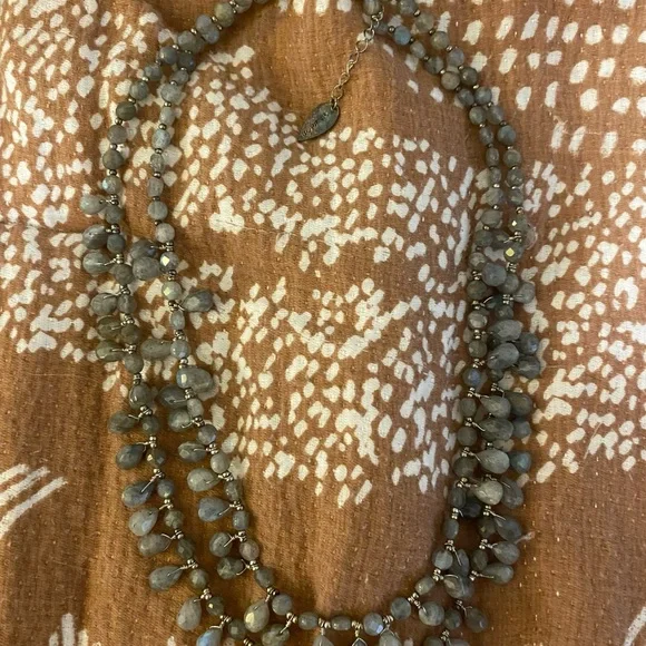 Bundle of 3 beaded necklaces - Picture 4 of 5